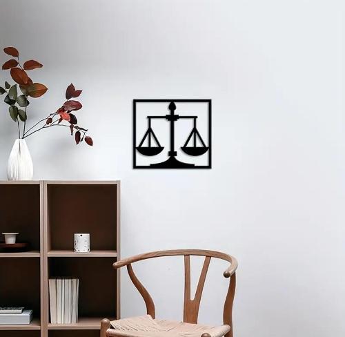 Cuadro en metal "Balanza de la Justicia".
