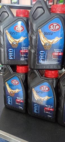 Aceite 15w40 mineral marca STP 
