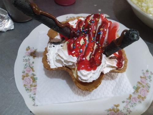 canasta de 2 bolas de helado