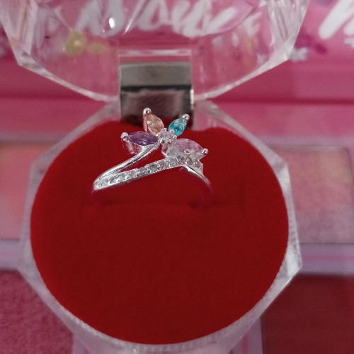 Imagen 1 de Anillo estrella zirconia colores