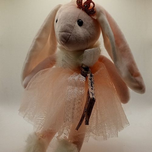 Imagen 1 de Llavero peluche coneja bailarina 