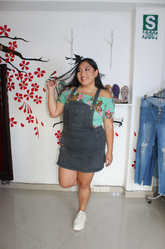 Imagen 1 de  JUMPER FALDA PLOMO T36