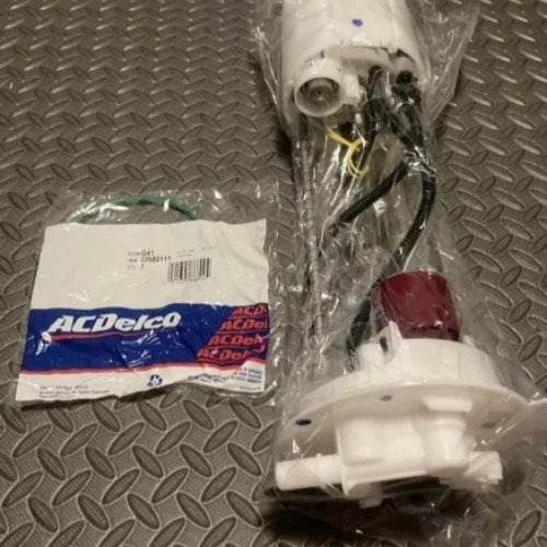 Imagen 1 de Bomba De Gasolina Chevrolet Rey Camión HD3500 Silverado Motor 6.0 2011-2018 M100118