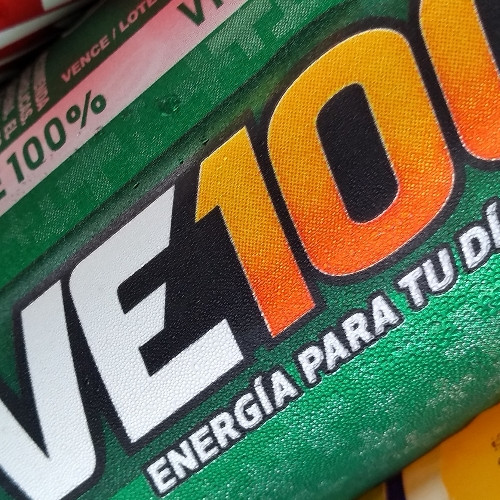 Imagen 1 de Bebida energizante Vive 100 lata x 269 ML