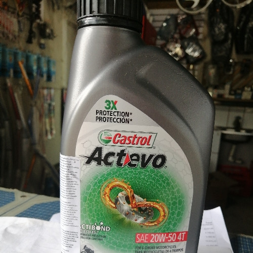 Imagen 1 de Aceite castrol actevo 20w50