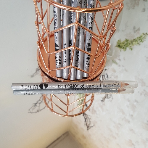 Imagen 1 de Delineador de ojos y labios trendy