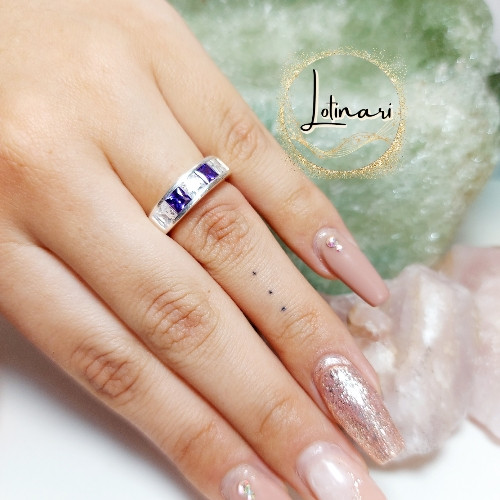 Imagen 1 de Anillo Cintillo Circón Cristal Amatista