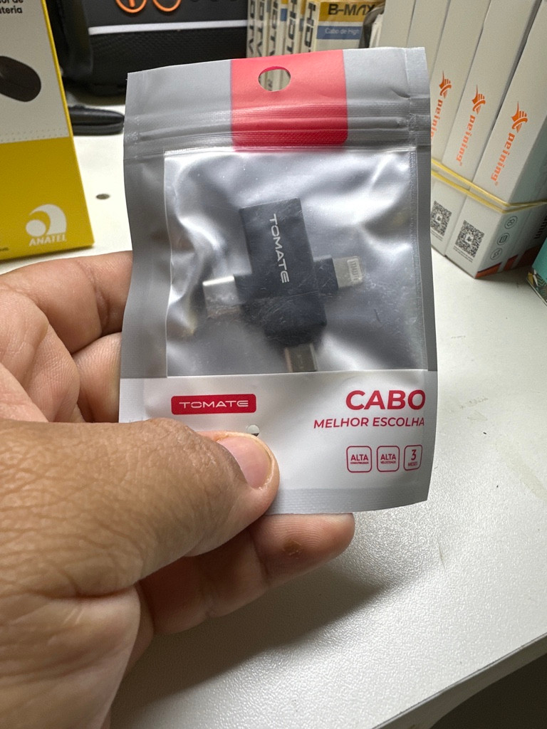 Imagem 1 de ADAPTADOR OTG 3 EN 1 TOMATE