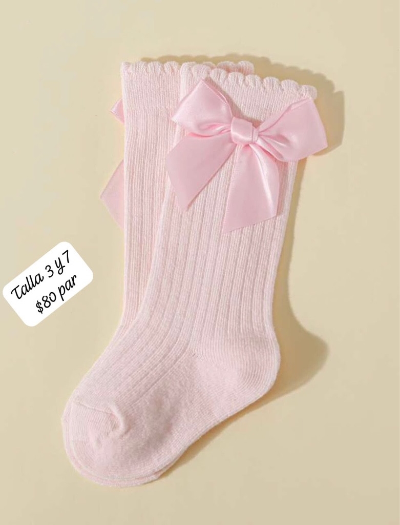 Imagen 1 de Calcetas rosa con moño talla 3y 7