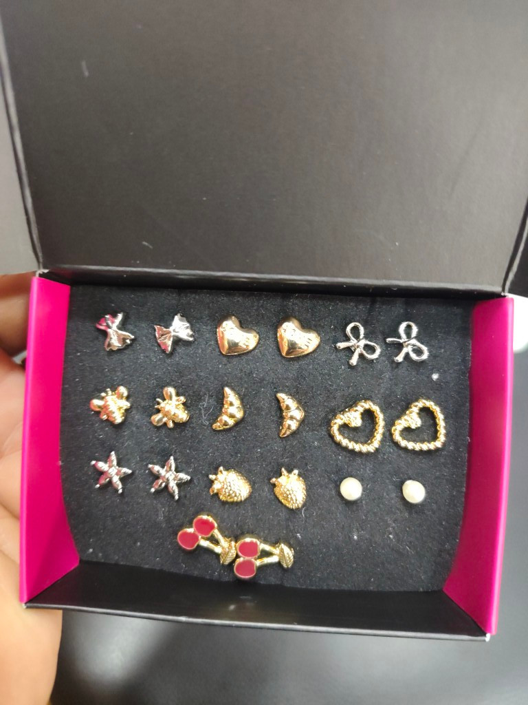 Imagen 1 de Aretes Colección GLAM PICNIC de Cyzone
