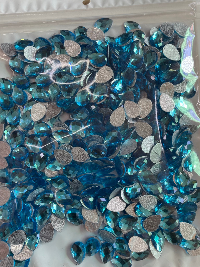 Imagen 1 de Acrílico azul gota 10x14 mm