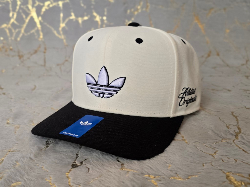 Imagen 1 de ADIDAS Trifolio blanca y negra