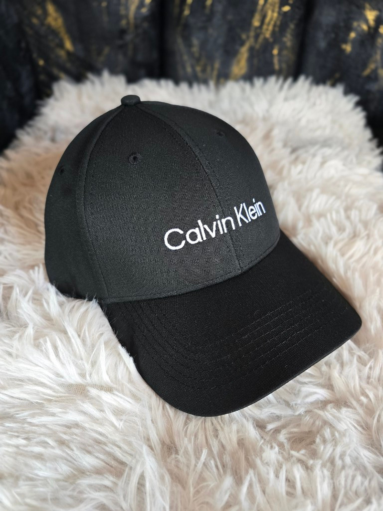 Imagen 1 de Calvin Klein Negra Clásica