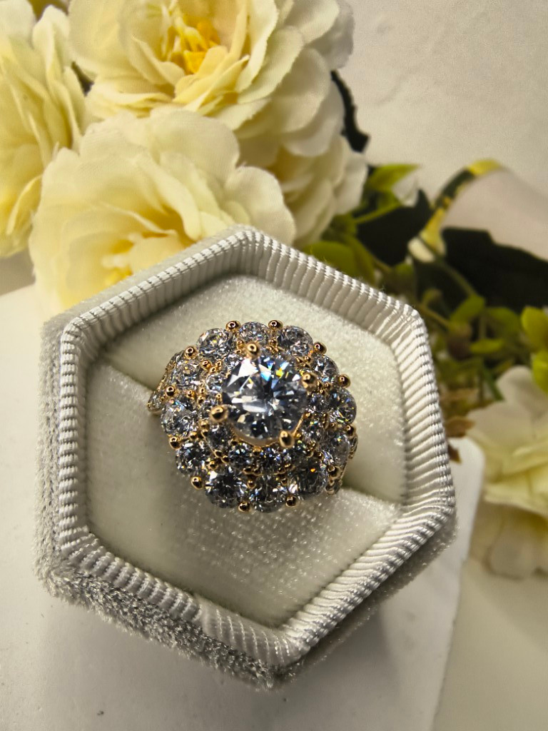 Imagen 1 de Anillo Lujo