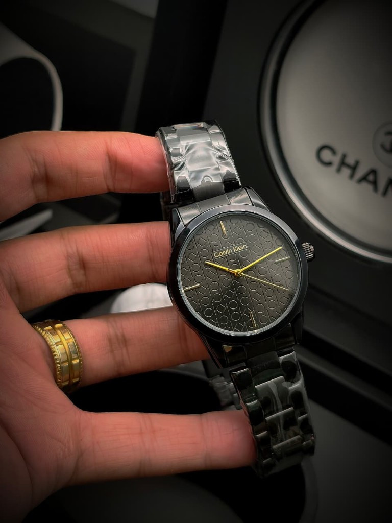 Imagen 1 de Reloj CK Iconic Negro Dama