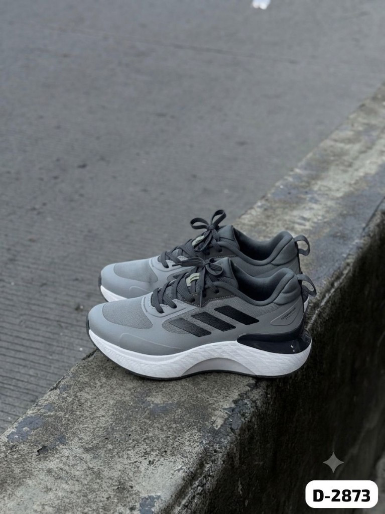Imagen 1 de Adidas negro gris