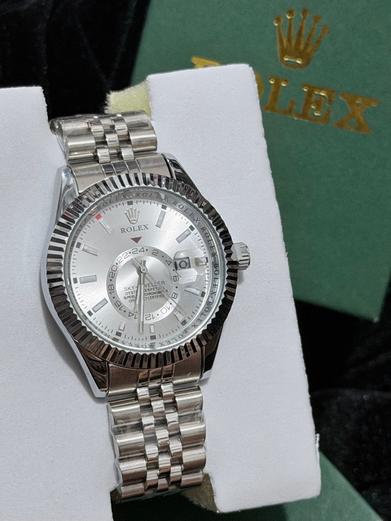 Imagen 1 de Rolex Sky-Dweller plateado