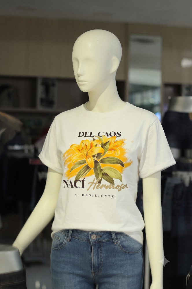Imagen 1 de Camisetas 18