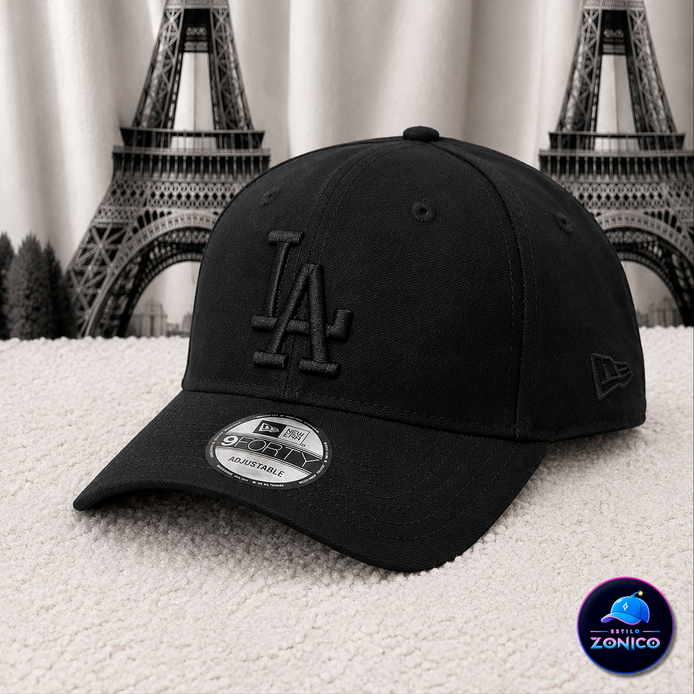 Imagen 1 de Gorra Curva - LA (Negro)