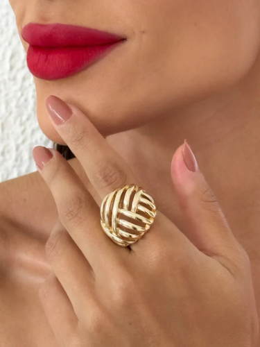 Imagem 1 de Anel Fios Cruzados Dourado