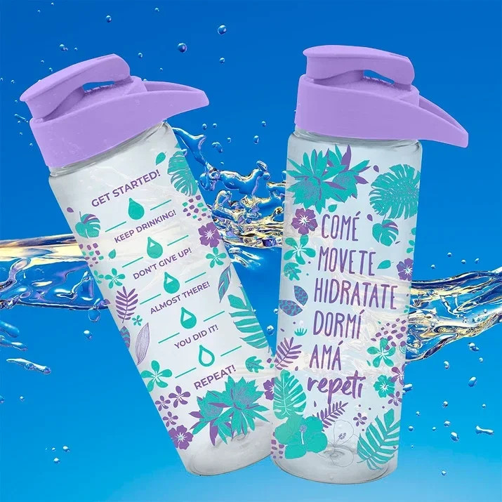 Imagen 1 de Botella de Agua Deportiva Dehuka Dakar 750ml Medidora Violeta - Control de Hidratación - Marcador Mililitros