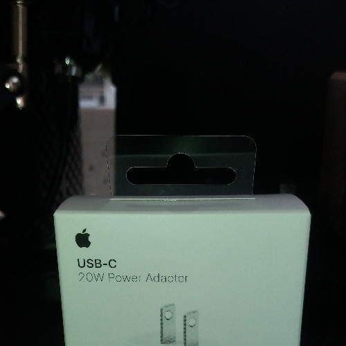 Imagen 1 de 20W USB-C Poder Adapter Original