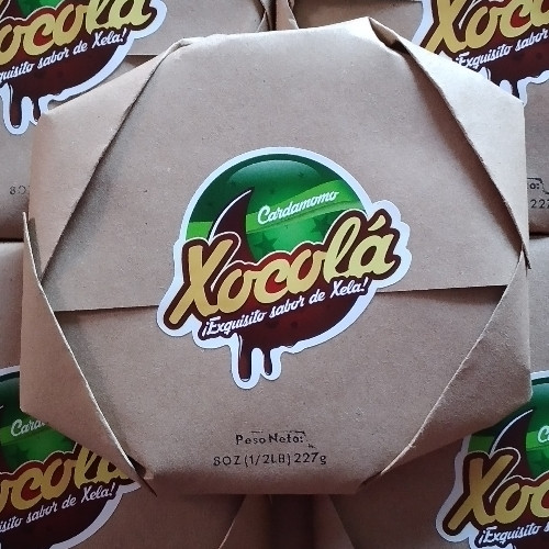 Imagen 1 de Chocolate Artesanal de Cardamomo 1/2 LB