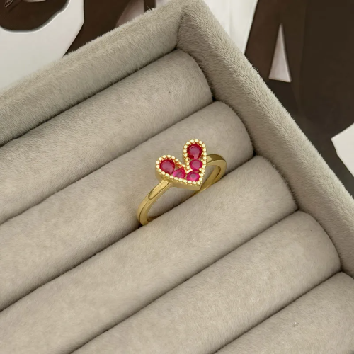 Imagen 1 de Anillo Ajustable de Corazón Rojo - Dorado - ANI154