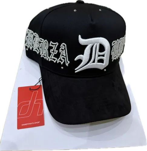 Imagen 1 de Dandy Hats x Fuerza Regida