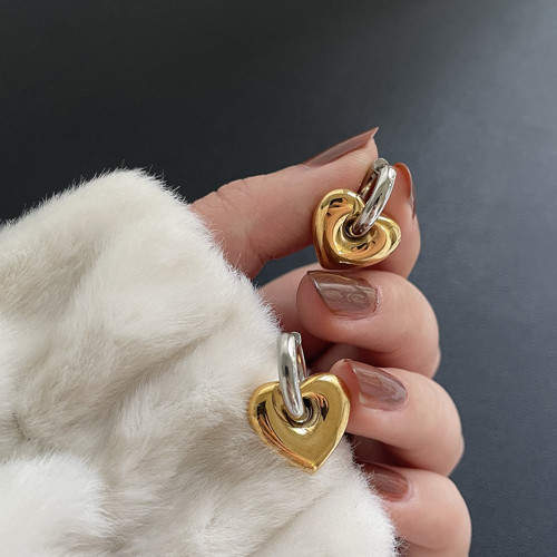 Imagen 1 de Aretes Corazón Dorado/Plata