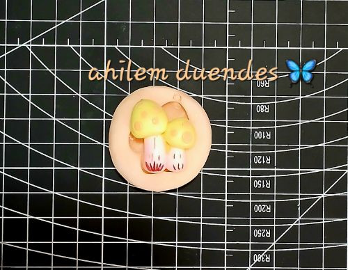 Imagen 1 de #16 Honguitos  3cm