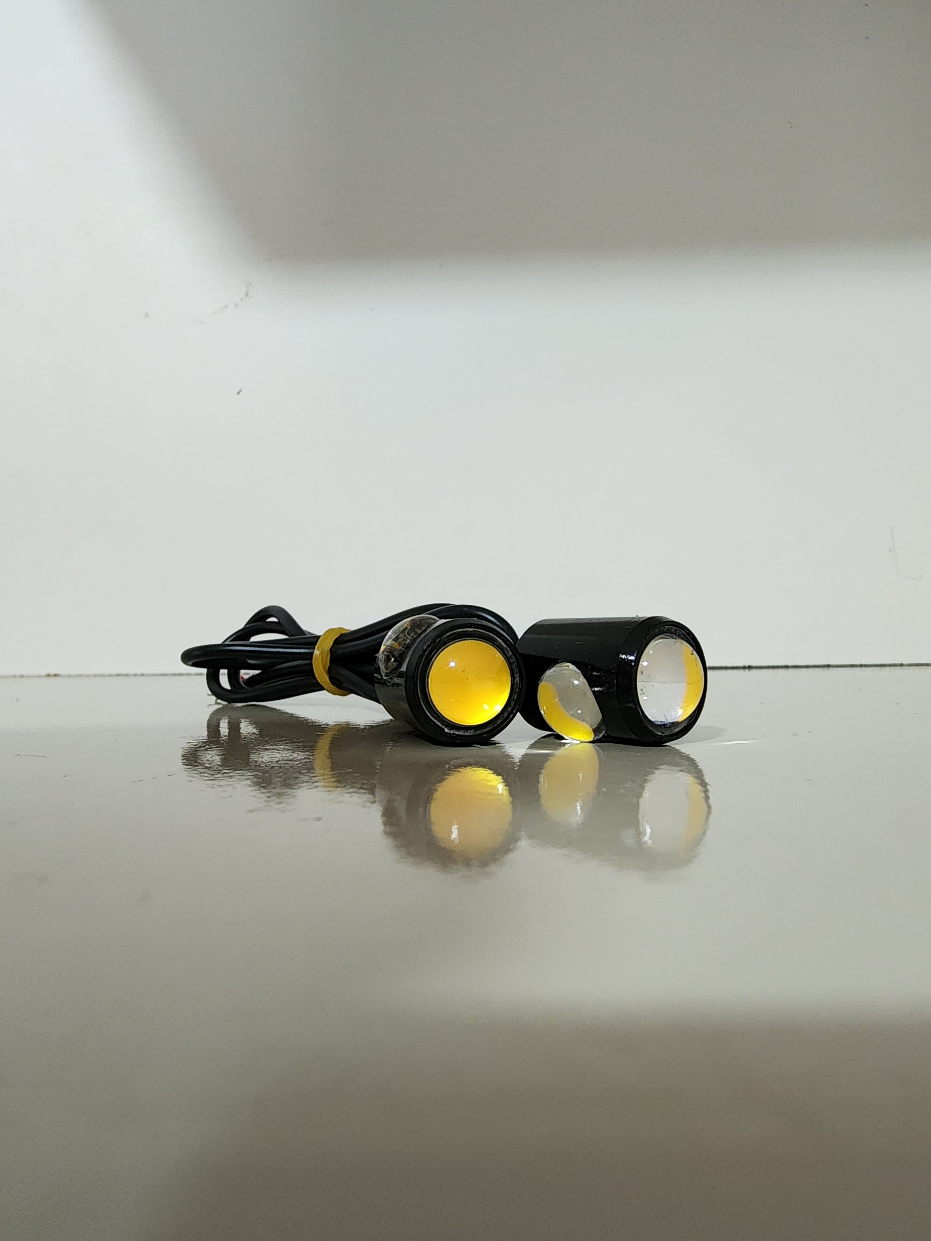 Imagen 1 de Direccionales ojo de aguila