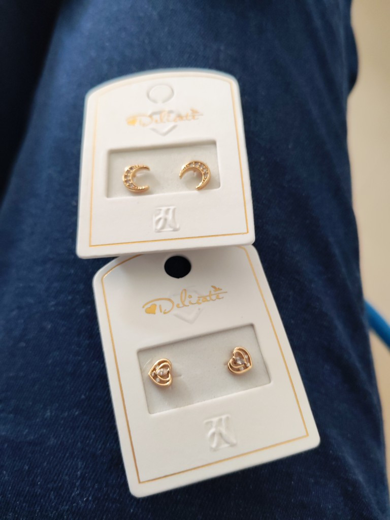 Imagen 1 de Aretes broche bombita