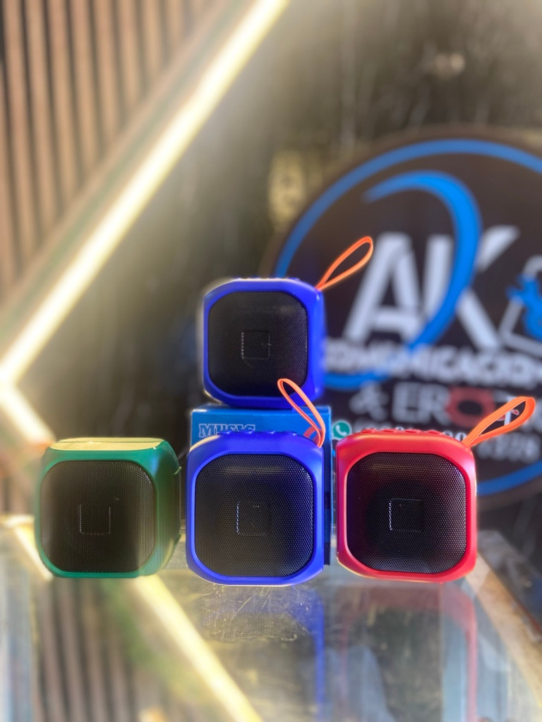 Imagen 1 de Bocinas Bluetooth pequeña music
