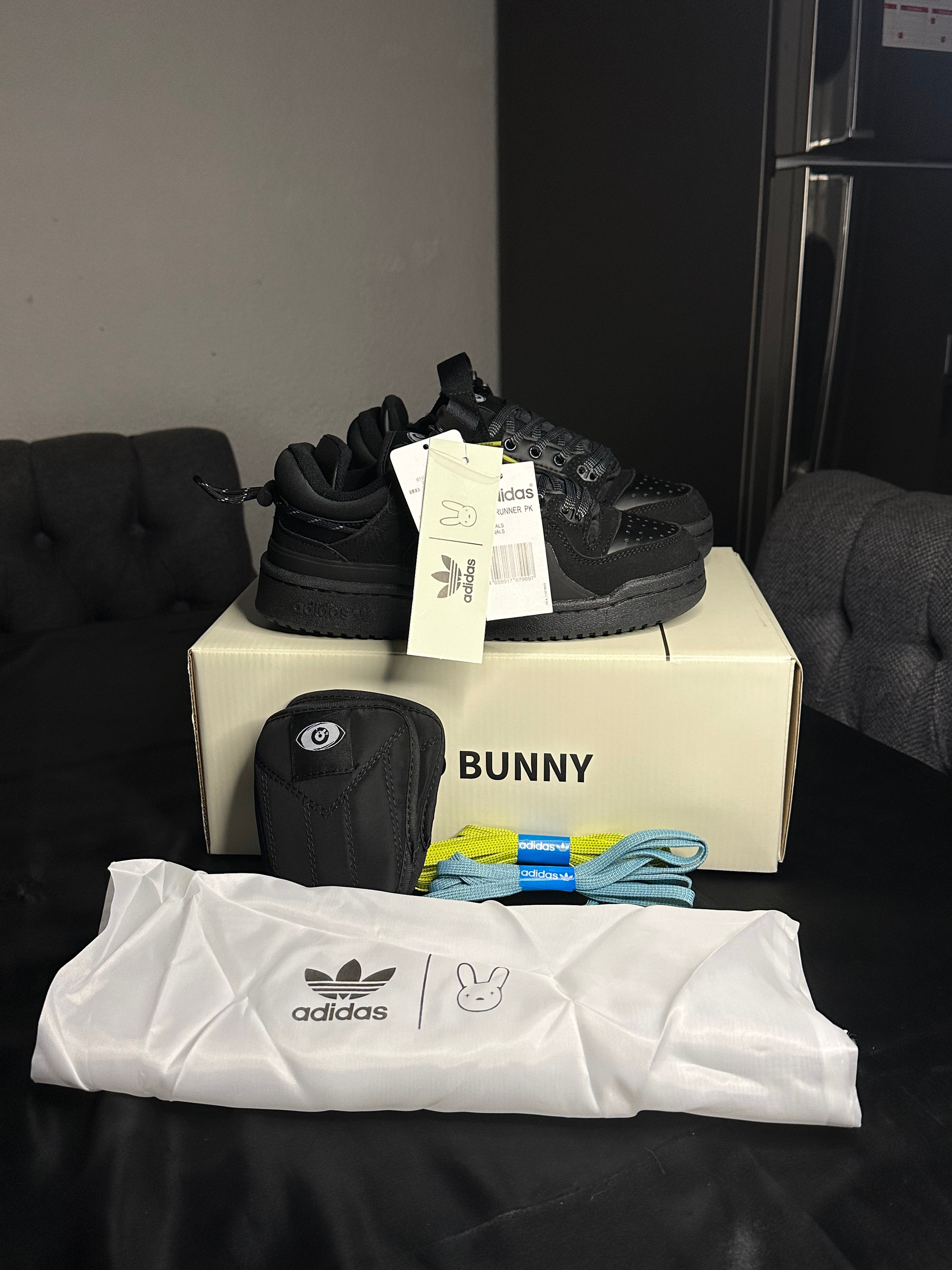 Imagen 1 de Adidas forum x Bad bunny