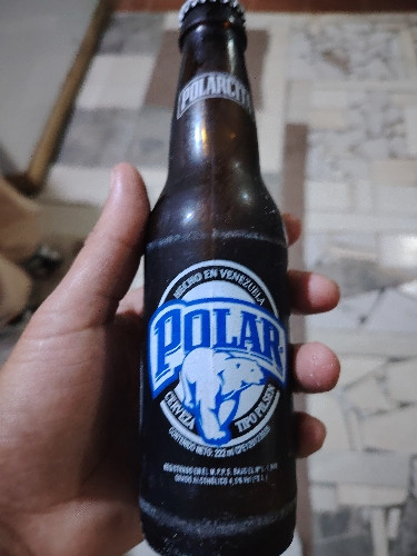 Imagen 1 de Cervezas polar de botella
