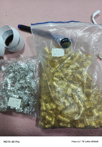 Imagen 1 de Amarraderas doradas y plateadas