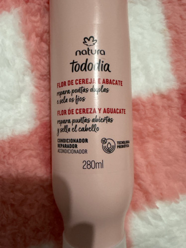 Imagen 1 de Acondicionador flor de cereza y aguacate