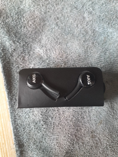 Imagen 1 de Audífono akg tipo c