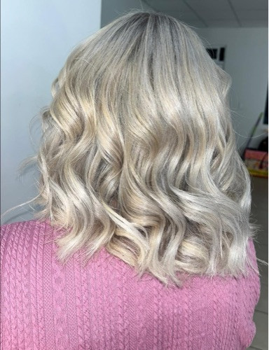 Imagen 1 de Mechas, balayage, baby light, etc