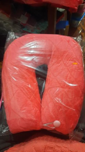 Imagen 1 de Almohada de cuello con plumón