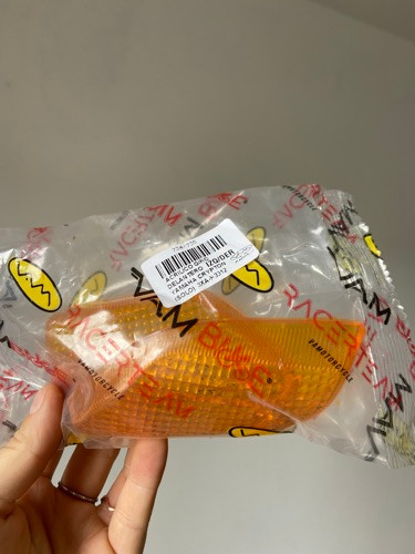 Imagen 1 de ACRILICO FAROL GIRO DELANTERO YH CRYPTON X JGO