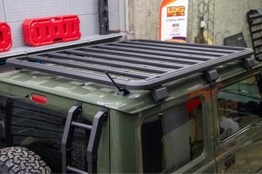 Imagen 1 de 3. Parrilla plana para Jimny 3 puertas