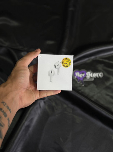 Imagen 1 de AirPods 4ta generación con cancelación de ruido