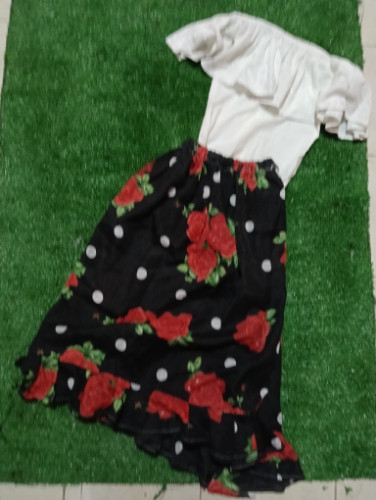 Imagen 1 de Adelita falda negra talla 8-10