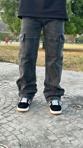 Imagen 1 de Cargo negro frosteado