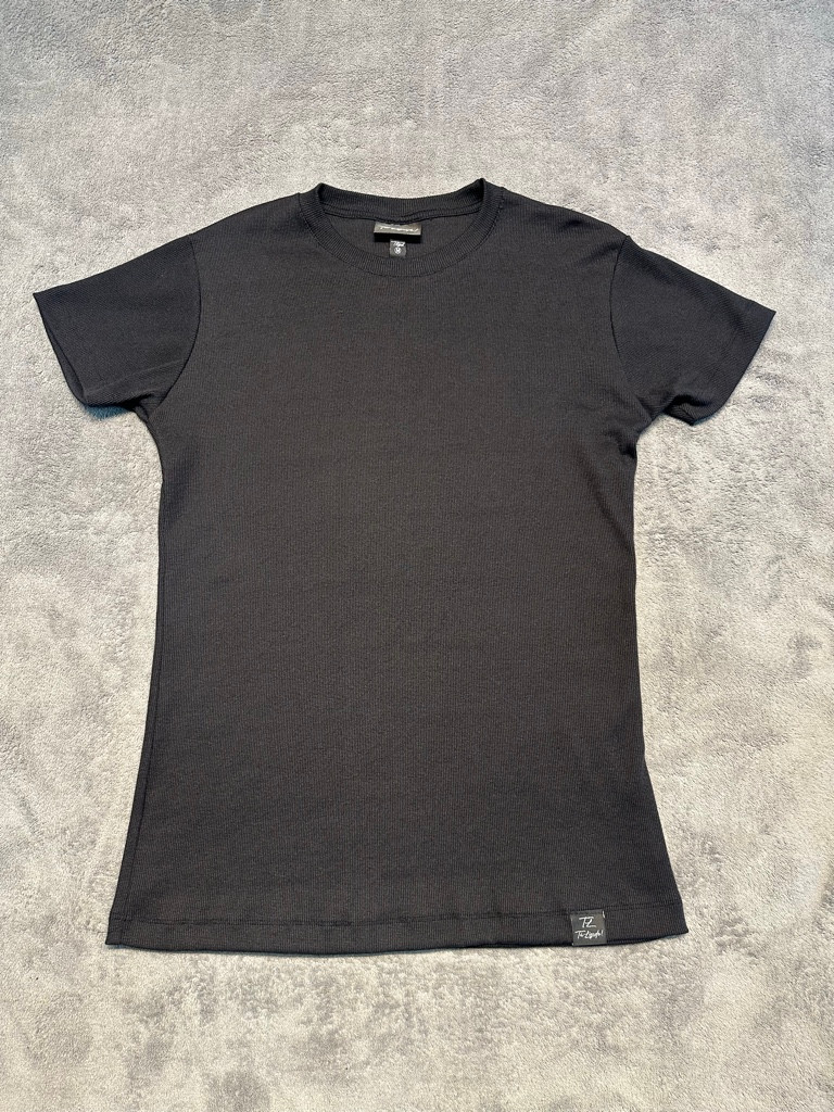 Imagem 1 de Camisa Basic black