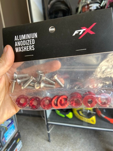 Imagen 1 de Arandelas ANODIZADAS rojas JDM