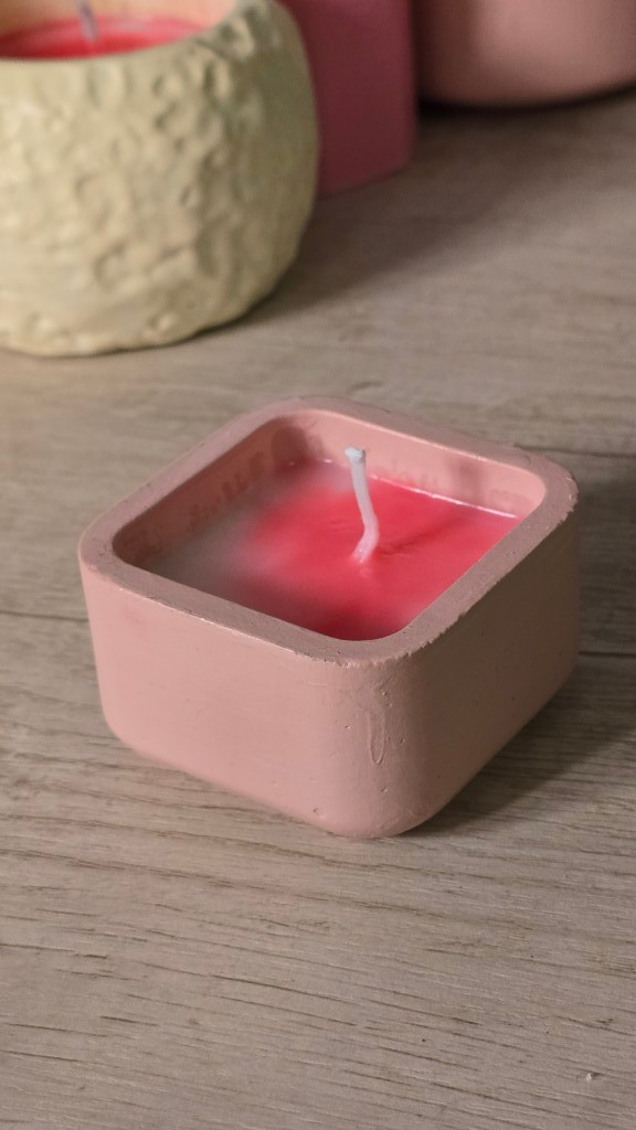 Imagen 1 de Aroma Dulce Tabú-Vela Cuadrda