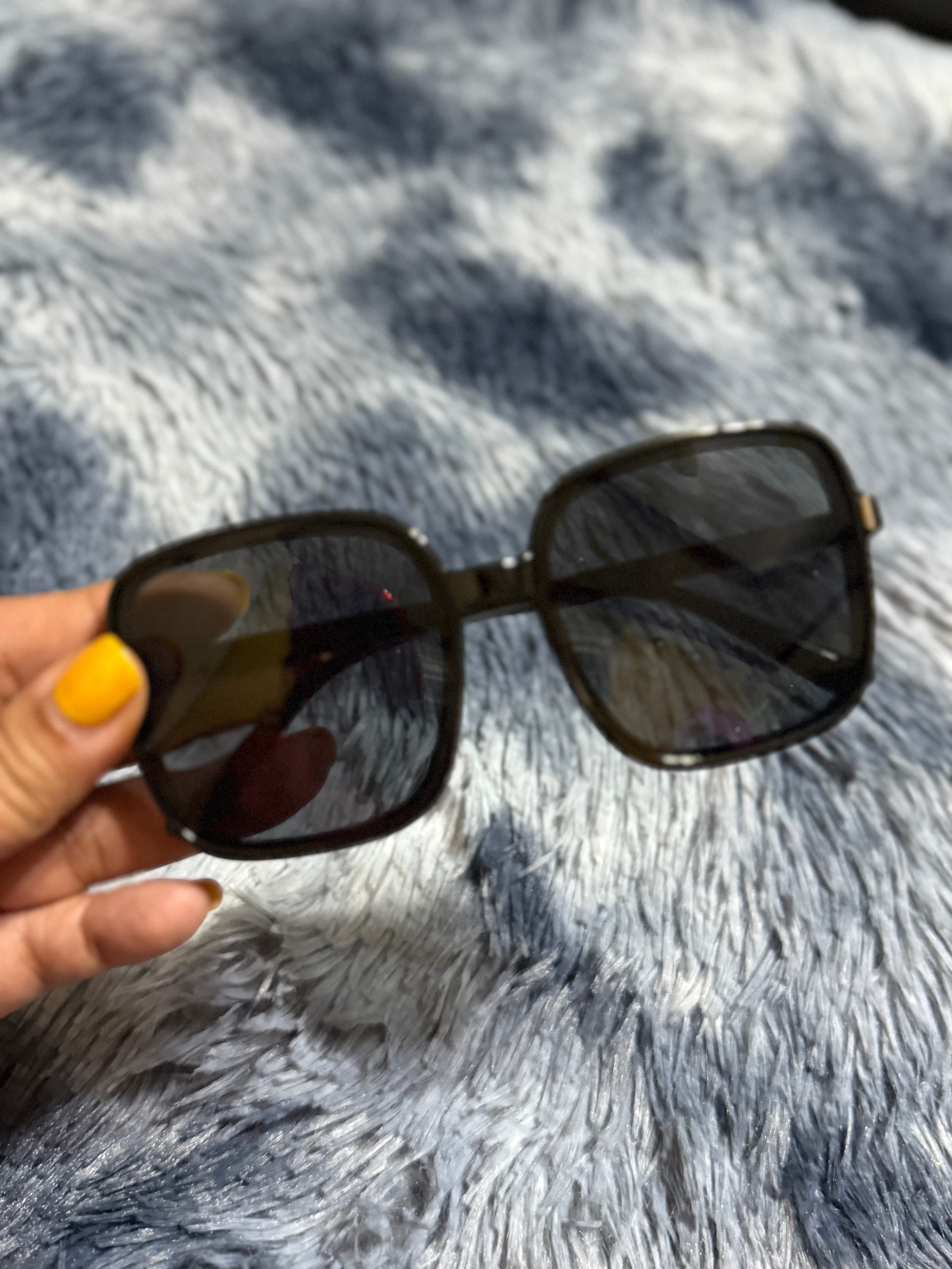 Imagen 1 de #19 LENTES DE SOL PARA DAMA